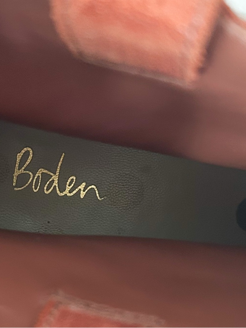 Boden Allendale Suede Ankle Boots in Red Oak, size 39 - Picture 6 of 8